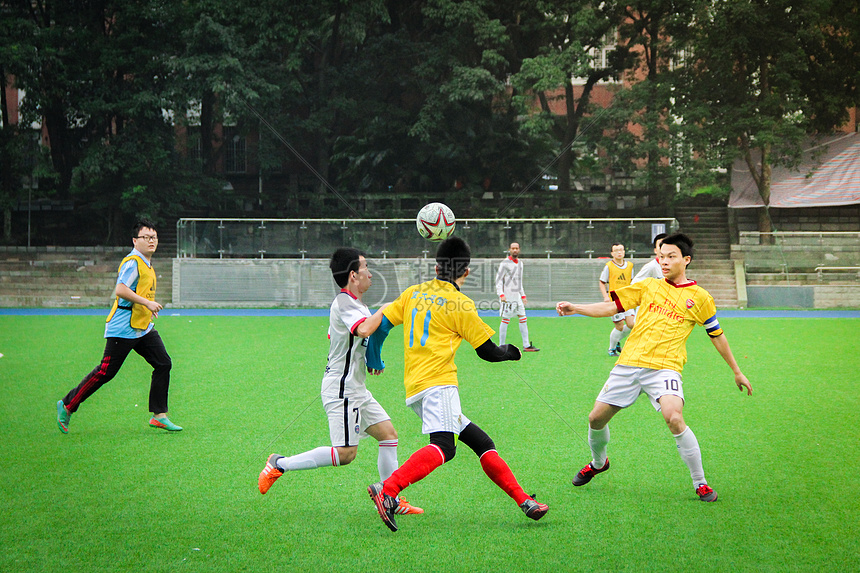 库里的缺阵 库里的缺阵