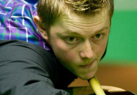 低位策应 低位策应