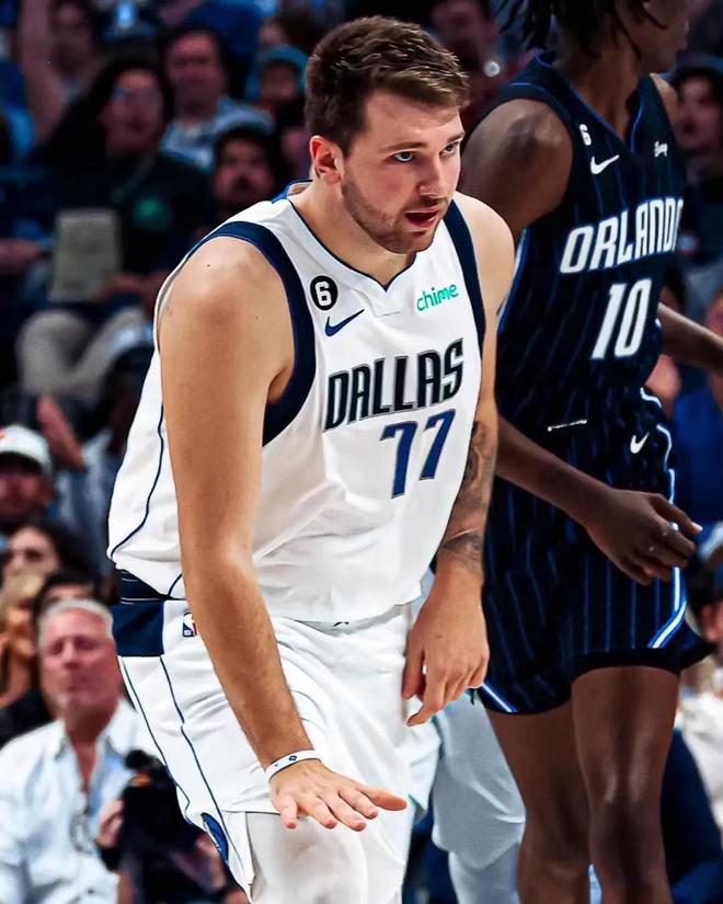 必须瞄准兼 必须瞄准兼